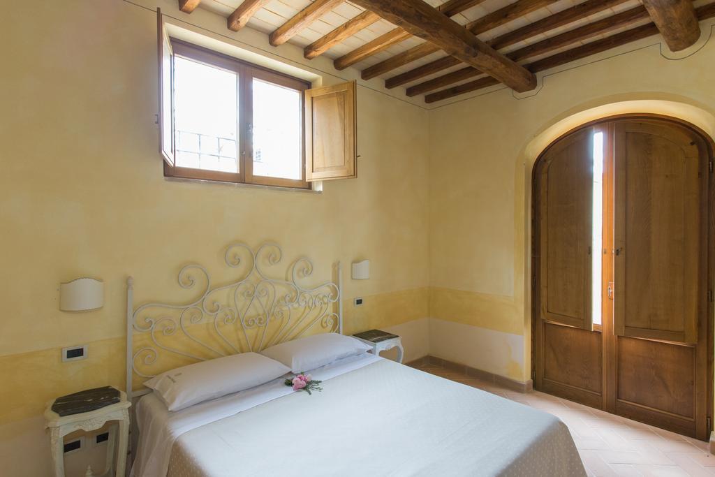 Il Borgo Di San Michele Villa Papigno Bagian luar foto